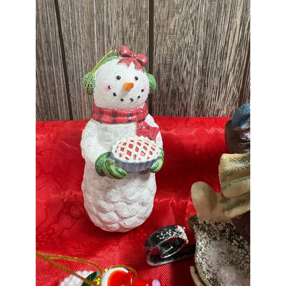 Snowman Set‎ of 3 Figurines Resin with Cherry Pie, Glass & Sledding Vintage